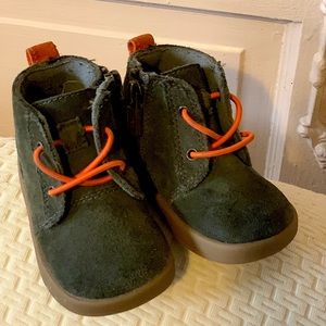 Infant boy uggs